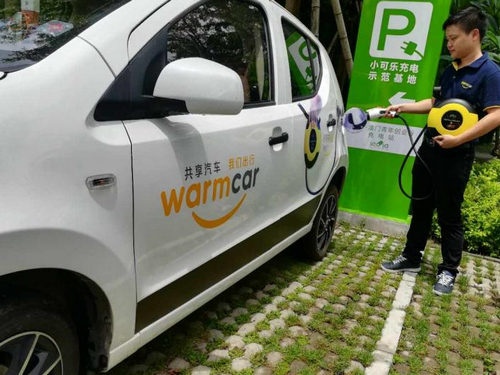 隨著電動(dòng)車逐步走進(jìn)人們的生活，充電樁就像手機(jī)充電寶一樣，越來(lái)越重要了。之前由于沒(méi)有足夠數(shù)量的充電樁，加之接口和管理運(yùn)營(yíng)標(biāo)準(zhǔn)不統(tǒng)一，不僅給電動(dòng)車車主帶來(lái)很大的不便，也對(duì)電動(dòng)車行業(yè)的發(fā)展帶來(lái)不利影響