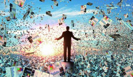 新電力體制改革打破了電網(wǎng)統(tǒng)購統(tǒng)銷的傳統(tǒng)市場格局，通過放開售電側(cè)市場和競爭性環(huán)節(jié)發(fā)售電價(jià)格，建立相對(duì)獨(dú)立的電力交易機(jī)構(gòu)，規(guī)范市場主體的準(zhǔn)入標(biāo)準(zhǔn)，引導(dǎo)市場主體開展多方直接交易，利用市場力推動(dòng)電價(jià)體制、電力交易體制和發(fā)用電計(jì)劃的改革。按照規(guī)劃，售電側(cè)改革將在2015年、2016年進(jìn)行試點(diǎn)，放開110千伏及以上電壓等級(jí)存量工商業(yè)用戶和35千伏及以上電壓等級(jí)新增工商業(yè)用戶，具備條件的試點(diǎn)地區(qū)則開放35千伏及以上電壓等級(jí)存量工商業(yè)用戶和10千伏及以上電壓等級(jí)新增工商業(yè)用戶