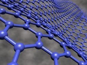 有多位業(yè)內(nèi)人士斷言，未來3到5年，石墨烯專利訴訟如同沒有硝煙的戰(zhàn)爭(zhēng)會(huì)時(shí)常發(fā)生。這主要是因?yàn)?，很多企業(yè)的國際專利布局意識(shí)薄弱，不懂如何運(yùn)用這把“利器”自我保護(hù)