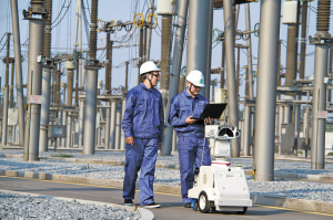 人工智能來了，并將給幾乎所有行業(yè)帶來巨大改變，而電力行業(yè)也不例外。從變電站、輸電線路到電力巡檢等電網(wǎng)生產(chǎn)的各個(gè)環(huán)節(jié)，機(jī)器人的身影無處不在