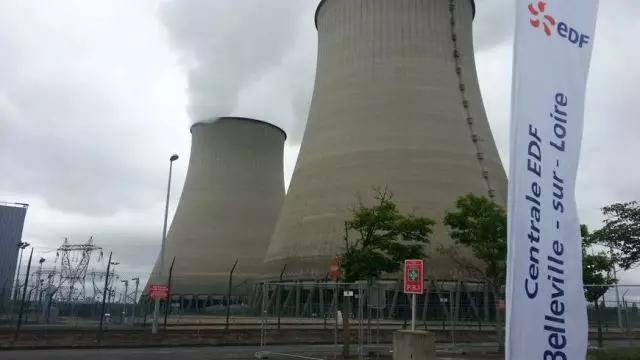 據(jù)法國媒體“歐洲時(shí)報(bào)”9月14日援引法新社報(bào)道，法國核安全局(ASN)當(dāng)日宣布對(duì)謝爾省盧瓦爾河畔美麗城(Belleville-sur-Loire)核電站加強(qiáng)監(jiān)管，作為“安全級(jí)別下降”時(shí)的特別措施。核安全局在一份情況通報(bào)中稱，發(fā)現(xiàn)該核電站出現(xiàn)的重大事件數(shù)量有所增加，而且法國電力公司(EDF)對(duì)其實(shí)施的監(jiān)管和維修存在漏洞