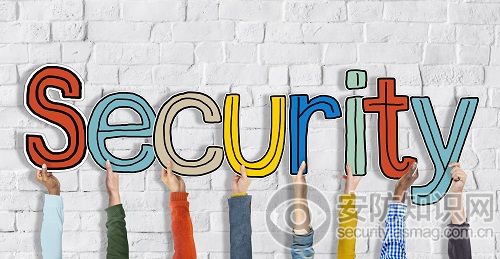 
            	2016年11月，公安部發(fā)布《公共安全視頻圖像信息系統(tǒng)管理?xiàng)l例(征求意見稿)》，規(guī)定社會公共區(qū)域的視頻圖像采集設(shè)備的安裝位置應(yīng)當(dāng)與居民住宅等保持合理距離。旅館客房、集體宿舍以及公共浴室、更衣室、衛(wèi)生間等可能泄露他人隱私的場所、部位，禁止安裝視頻圖像采集設(shè)備