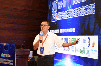 
	中國(guó)儲(chǔ)能網(wǎng)訊：10月12-13日，第五屆儲(chǔ)能技術(shù)在分布式能源與微電網(wǎng)中應(yīng)用高層研討會(huì)在深圳順利召開，來(lái)自行業(yè)協(xié)會(huì)、科研院所、知名企業(yè)的代表共300人到場(chǎng)參會(huì)。會(huì)議由中國(guó)化學(xué)與物理電源行業(yè)協(xié)會(huì)、全國(guó)微電網(wǎng)與分布式電源并網(wǎng)標(biāo)準(zhǔn)化技術(shù)委員會(huì)聯(lián)合主辦