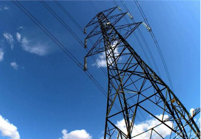 
            	近年來，由于發(fā)電過程中導(dǎo)致的環(huán)境污染問題日趨嚴(yán)重，引起了國(guó)家有關(guān)部門的高度重視，并制定了一系列鼓勵(lì)電力環(huán)保行業(yè)發(fā)展的政策，以解決突出的大氣污染問題。因此，大氣污染排放控制趨嚴(yán)成為促使電力環(huán)保行業(yè)長(zhǎng)期可持續(xù)發(fā)展的關(guān)鍵因素