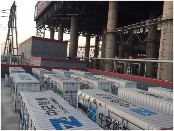 
	中國儲能網(wǎng)訊：深圳市科陸電子科技股份有限公司（以下簡稱“科陸”）近日與山東融匯新能源開發(fā)有限公司（以下簡稱“山東融匯”）簽署了《山西平朔煤矸石發(fā)電有限公司2×300MW發(fā)電機(jī)組AGC儲能輔助調(diào)頻系統(tǒng)項(xiàng)目EPC總承包合同》，合同金額逾3000萬元人民幣。該項(xiàng)目建設(shè)規(guī)模為9MW/4.478MWh，擬于2017年10月底開工，項(xiàng)目約定建設(shè)期限為90日歷日