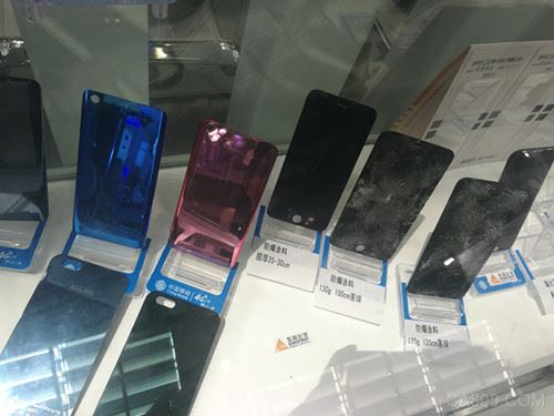 
                    
	本周深圳會(huì)展中心有多個(gè)展會(huì)，其中2017深圳國(guó)際智能制造展 、第四屆深圳國(guó)際智能家居\智能硬件展覽會(huì)、第六屆深圳國(guó)際智能交通暨衛(wèi)星導(dǎo)航與位置服務(wù)展覽會(huì)、2017深圳國(guó)際無(wú)人機(jī)展覽會(huì)都是比較值得觀看的。


	2017深圳國(guó)際智能制造展同期舉辦“2017年國(guó)際3D曲面玻璃制造技術(shù)暨應(yīng)用展覽會(huì)”及“2017(國(guó)際)攝像模組和機(jī)器視覺(jué)技術(shù)展覽會(huì)”，由中國(guó)通信工業(yè)協(xié)會(huì)攜手日經(jīng)BP社、臺(tái)灣電子設(shè)備協(xié)會(huì)、廣東省觸控及應(yīng)用產(chǎn)業(yè)協(xié)會(huì)于2017年6月22-24日，在深圳會(huì)展中心