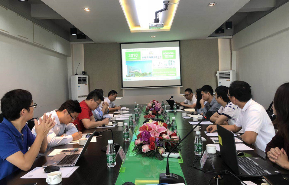 
	中國儲(chǔ)能網(wǎng)訊：深圳古瑞瓦特新能源股份有限公司（以下簡(jiǎn)稱“古瑞瓦特”）成立于2010年5月，注冊(cè)資本一億元，是一家專業(yè)提供光伏逆變器、儲(chǔ)能系統(tǒng)、家庭智能能源管理系統(tǒng)等新能源系統(tǒng)解決方案的國家高新技術(shù)企業(yè)。自成立至今，古瑞瓦特逆變器海外出口到歐、美、澳、亞、非、拉六大洲100多個(gè)國家及地區(qū)，獲得全球客戶的認(rèn)可和青睞