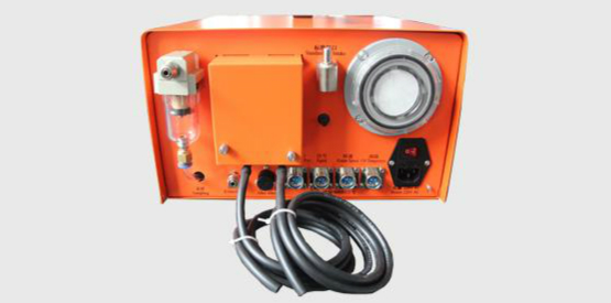 　　11月1日，安徽省質(zhì)監(jiān)局組織專家組，對(duì)安徽宿州市計(jì)量所申報(bào)的汽車檢測(cè)線便攜式制動(dòng)性能測(cè)試儀校準(zhǔn)裝置、滑板式汽車側(cè)滑檢驗(yàn)臺(tái)檢定裝置、滾筒式汽車車速表檢驗(yàn)臺(tái)檢定裝置、濾紙式煙度計(jì)檢定裝置、機(jī)動(dòng)車前照燈檢測(cè)儀檢定裝置、機(jī)動(dòng)車方向盤轉(zhuǎn)向力-轉(zhuǎn)向角檢測(cè)儀校準(zhǔn)裝置、汽車制動(dòng)操縱力計(jì)校準(zhǔn)裝置、透射式煙度標(biāo)準(zhǔn)裝置、汽車排放氣體測(cè)試儀檢定裝置、軸(輪)重儀檢定裝置、測(cè)功機(jī)檢定裝置等11項(xiàng)計(jì)量標(biāo)準(zhǔn)進(jìn)行現(xiàn)場(chǎng)考核。  (圖片來(lái)自網(wǎng)絡(luò)，侵刪) 　　考核組對(duì)宿州市計(jì)量所質(zhì)量管理體系運(yùn)行情況、程序文件