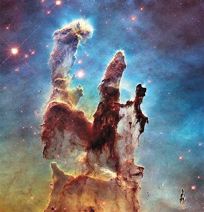 
            	“如果哈勃望遠(yuǎn)鏡自己能做選擇，也應(yīng)是留戀宇宙不放手?！弊鳛橐患芴胀h(yuǎn)鏡，“哈勃”的工齡實(shí)在是長(zhǎng)得夠意思了，已經(jīng)堅(jiān)持在崗27個(gè)春秋