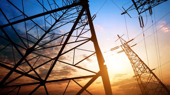 　　10月28日，寶雞—西安南—信義750千伏Ⅱ回通道工程建設(shè)長(zhǎng)安區(qū)域內(nèi)的啟動(dòng)會(huì)在西安長(zhǎng)安區(qū)舉行，這標(biāo)志著該項(xiàng)工程建設(shè)籌備工作又向前邁出了重要一步。這項(xiàng)工程經(jīng)國(guó)家發(fā)改委同意，全長(zhǎng)207千米，其中西安南-信義Ⅱ回750千伏線路長(zhǎng)安段途徑6個(gè)街道辦，鐵塔共計(jì)46基，線路長(zhǎng)度約20千米