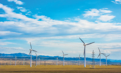 
	中國(guó)儲(chǔ)能網(wǎng)訊：11月6日至17日，新一輪聯(lián)合國(guó)氣候變化會(huì)議就《巴黎協(xié)定》的實(shí)施細(xì)則展開(kāi)進(jìn)一步商討。這個(gè)氣候協(xié)定尋求在本世紀(jì)結(jié)束化石燃料時(shí)代，轉(zhuǎn)向風(fēng)能、太陽(yáng)能和其他清潔能源