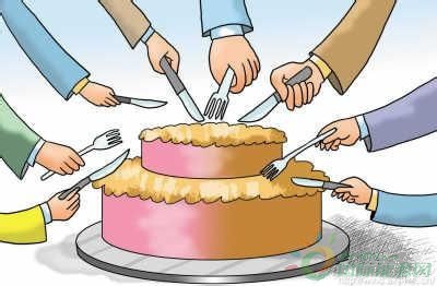 
	中國儲能網(wǎng)訊：11月20日，據(jù)彭博新能源財經(jīng)（BNEF）統(tǒng)計，全球儲能市場產(chǎn)值從2016年至2030年翻了6倍，達到125GW（吉瓦）；而太陽能產(chǎn)業(yè)也隨之增速，從2000年至2015年,十五年間翻了7倍。


	 


	BNEF預測，2030年儲能行業(yè)投資額將達1030億美元，有8個國家引領產(chǎn)業(yè)發(fā)展