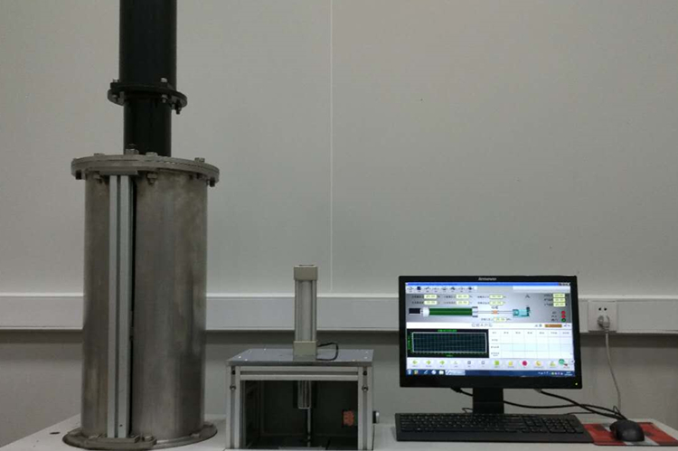 　　近日，浙江省計量院派專業(yè)技術人員參加了JJF 1586-2017《主動活塞式氣體流量標準裝置校準規(guī)范》和JJG 2064-2017《氣體流量計量器具檢定系統(tǒng)表》宣貫會。  圖片來源浙江省計量科學研究院 　　浙江省計量院是《主動活塞式氣體流量標準裝置校準規(guī)范》的主要起草單位