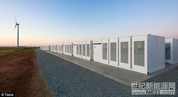 
	中國儲能網(wǎng)訊：特斯拉已完成在澳大利亞的全球最大鋰電池儲能系統(tǒng)的建設，兌現(xiàn)了該公司CEO埃隆*馬斯克在100天內(nèi)建成的承諾。



	 



	特斯拉在7月份贏得南澳大利亞政府的競標，為最依賴風力發(fā)電的澳大利亞建設電池廠
