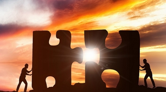 今年前10個月，鋰電全產(chǎn)業(yè)鏈發(fā)生并購31起，涉及并購金額320億元。

圖片來源：攝圖網(wǎng)
近年來受市場追捧的鋰電行業(yè)，在2017年陷入低谷