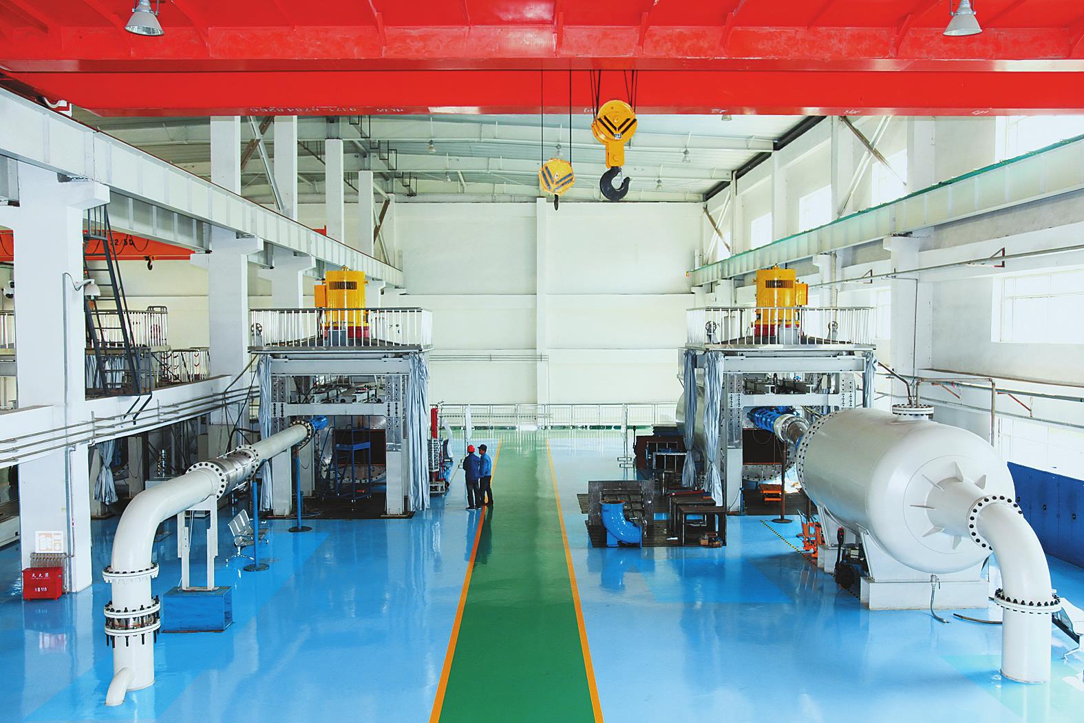 
 
圖為哈電機(jī)全新的水力試驗大廳。
8月3日，全球在建規(guī)模最大、裝機(jī)規(guī)模世界第二的白鶴灘水電站主體工程全面建設(shè)，標(biāo)志著我國將開啟世界水電百萬千瓦級機(jī)組新時代
