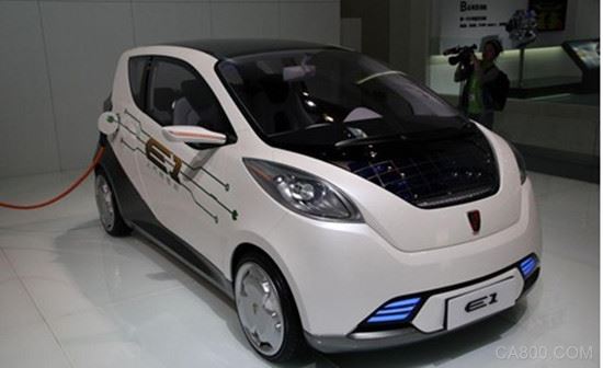 
                    
	為了進(jìn)一步做好上海新能源汽車推廣應(yīng)用工作，促進(jìn)新能源汽車產(chǎn)業(yè)發(fā)展，上海市政府辦公廳今日發(fā)布通知，擬調(diào)整由上海市發(fā)改委、市經(jīng)信委等七部門制訂的《上海市鼓勵(lì)購(gòu)買和使用新能源汽車暫行辦法（2016年修訂）》（下稱《暫行辦法》）。


	


	《暫行辦法》在以下兩方面進(jìn)行了調(diào)整，一是調(diào)整上海市財(cái)政補(bǔ)助政策；二是調(diào)整了中央財(cái)政補(bǔ)助資金申請(qǐng)流程