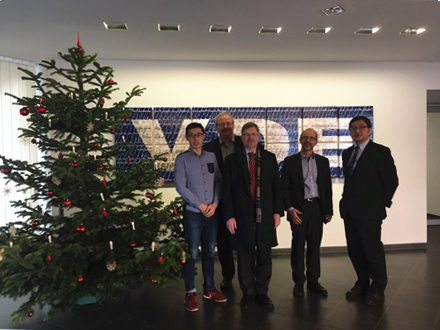 　　IEC/TC65E/WG11(狀態(tài)監(jiān)測(cè))工作組會(huì)議于2017年11月27～28日在德國(guó)召開，共有來自德國(guó)、挪威、中國(guó)、日本的5名專家出席會(huì)議，機(jī)械工業(yè)儀器儀表綜合技術(shù)經(jīng)濟(jì)研究所標(biāo)準(zhǔn)與檢測(cè)中心王成城工程師參加了此次會(huì)議。  　　WG11工作組成立于2016年1月，旨在制定狀態(tài)監(jiān)測(cè)系列國(guó)際標(biāo)準(zhǔn)