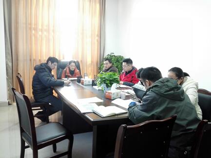 　　12月11日上午，四川省綿陽市大氣顆粒物雷達(dá)自動(dòng)監(jiān)測(cè)站驗(yàn)收會(huì)在市環(huán)境監(jiān)測(cè)中心站三樓會(huì)議室召開，監(jiān)測(cè)中心站副站長文燕主持會(huì)議，驗(yàn)收組成員及中標(biāo)方負(fù)責(zé)人參加驗(yàn)收會(huì)。驗(yàn)收組認(rèn)為中標(biāo)方針對(duì)本項(xiàng)目提供的儀器設(shè)備符合招投標(biāo)文件技術(shù)要求，試運(yùn)行正常，同意通過驗(yàn)收