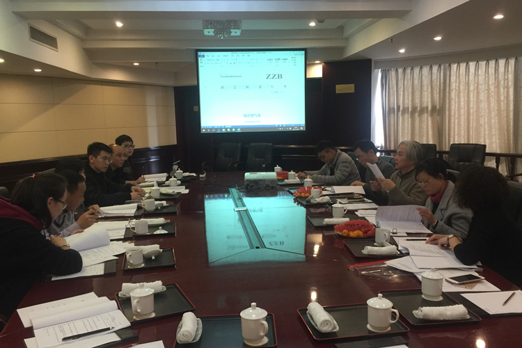 　　膜式燃氣表是一種機械儀表，是最具有代表性，而且是使用最普遍的容讀式流量計。主要由機芯、指示裝置、外殼和計數(shù)顯示器等主要部件組成