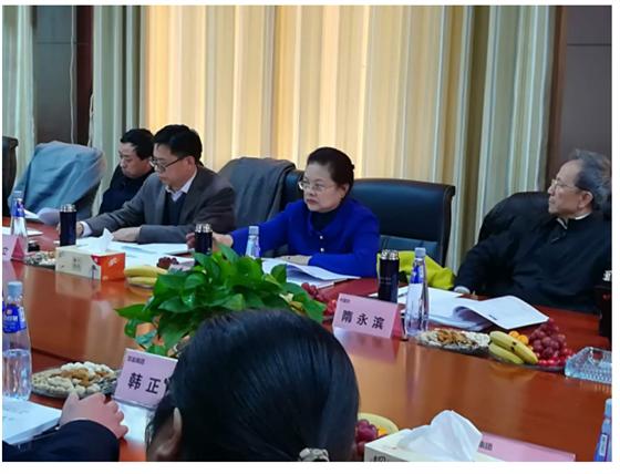 　　12月2日下午，中國通用機(jī)械工業(yè)協(xié)會在江蘇濱海組織召開了江蘇蘇鹽閥門機(jī)械有限公司研制的LZ943WF-900LB-24