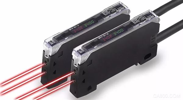 
                
	 


	


	雙屏幕數(shù)字顯示型光纖放大器


	BFX系列光纖放大器，可同時顯示收光量及設(shè)定值，1/10,000的高分辨率。本產(chǎn)品內(nèi)置5種響應(yīng)速度設(shè)置模式，可實現(xiàn)每秒2萬次的高速檢測，同時具備收光量抗飽和功能，能穩(wěn)定檢測微小高速運動物體及透明物體