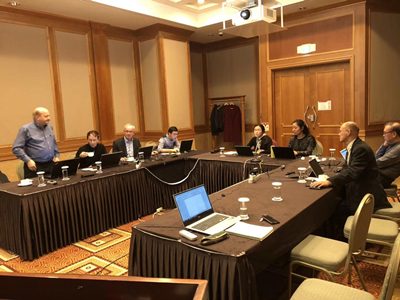 　　2017年12月7日～8日，IEC/TC65/WG22面向智能制造的自動化設(shè)備與系統(tǒng)可靠性工作組第一次工作組會議在韓國濟(jì)州召開，來自德國、法國、中國、韓國等國專家出席。機(jī)械工業(yè)儀器儀表綜合技術(shù)經(jīng)濟(jì)研究所(以下簡稱“儀綜所”)標(biāo)準(zhǔn)與檢測中心副主任丁露博士作為工作組召集人主持了本次會議，王成城工程師作為工作組成員參會