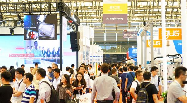 
                        中國汽車裝備第一展AMTS 2018（第十四屆上海國際汽車制造技術與裝備及材料展覽會，以下簡稱上海國際汽車裝備展）將于2018年7月4至7日在上海新國際博覽中心W1, W2, W3, E1, E2, E3, E4, E5, E6, E7館舉辦。

    全新展期 全新規(guī)劃 呈現(xiàn)未來汽車開發(fā)世界

    AMTS 2018展期提前至2018年7月4-7日，并首次啟用10個展館，展示面積達到110