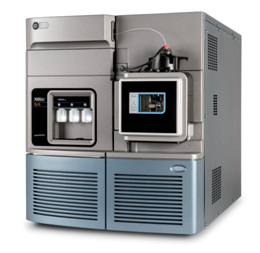 
            	質(zhì)譜儀又稱質(zhì)譜計(jì)，屬于高端科學(xué)儀器。用于測(cè)量物質(zhì)的分子量和原子量，其應(yīng)用覆蓋食品安全、環(huán)境保護(hù)、醫(yī)療衛(wèi)生、生物技術(shù)、生命科學(xué)等重要領(lǐng)域