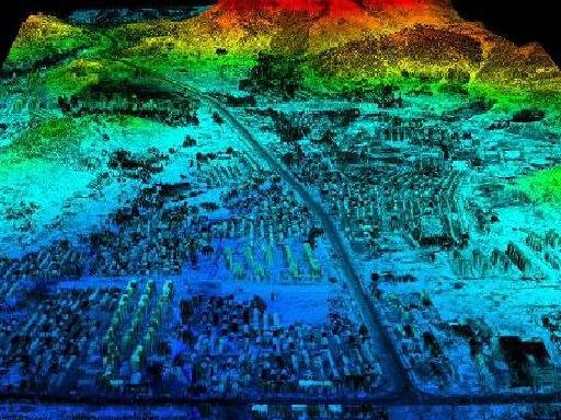 　　隨著人工智能的發(fā)展，自動(dòng)駕駛、輔助駕駛的興起，推動(dòng)了激光雷達(dá)的應(yīng)用。日前，黑龍江省哈工大華生電子有限公司研發(fā)多種雪崩光電探測器，其中硅基近紅外微像素雪崩光子計(jì)數(shù)器為國內(nèi)