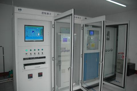 　　12月26日，記者從江西省環(huán)保廳了解到，江西省大力推進(jìn)國家考核斷面水質(zhì)自動(dòng)監(jiān)測站建設(shè)工作，目前已建成27個(gè)國家考核斷面水質(zhì)自動(dòng)監(jiān)測站 (以下簡稱水站)。  (圖片來自網(wǎng)絡(luò)，侵刪) 　　據(jù)了解，國家地表水監(jiān)測事權(quán)上收工作是深化環(huán)境監(jiān)測體制機(jī)制改革的一項(xiàng)重要舉措，對保證監(jiān)測數(shù)據(jù)準(zhǔn)確性、提升政府公信力、確保完成“水十條”(即《水污染防治行動(dòng)計(jì)劃》)工作目標(biāo)等具有重要的現(xiàn)實(shí)意義