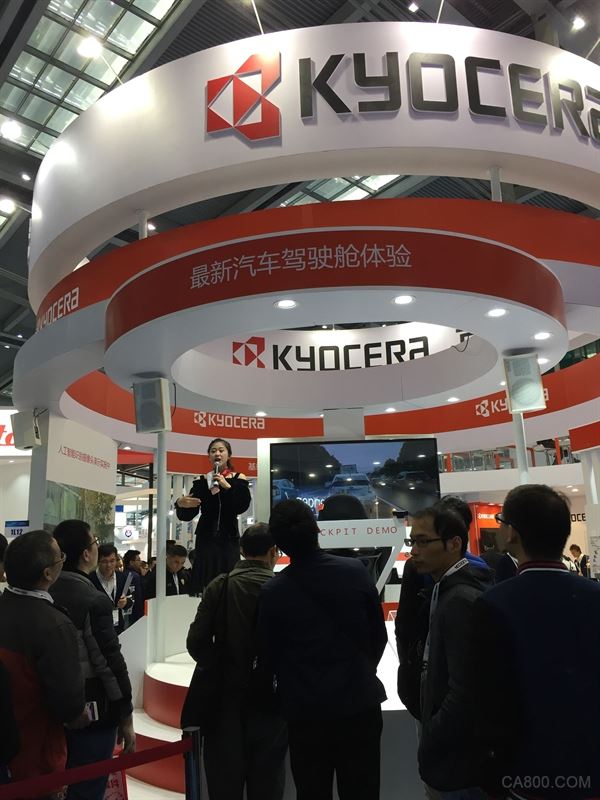 
                    
	  2017年12月21-23日，ELEXCON2017深圳國際電子展在會展中心落幕，其以“為智能物聯(lián)提供‘元’動力”為主題，展示融合電子、汽車、工業(yè)以及物聯(lián)網(wǎng)的先進技術。本次展會匯聚來自全球近500家優(yōu)秀展商，超過5萬名專業(yè)觀眾