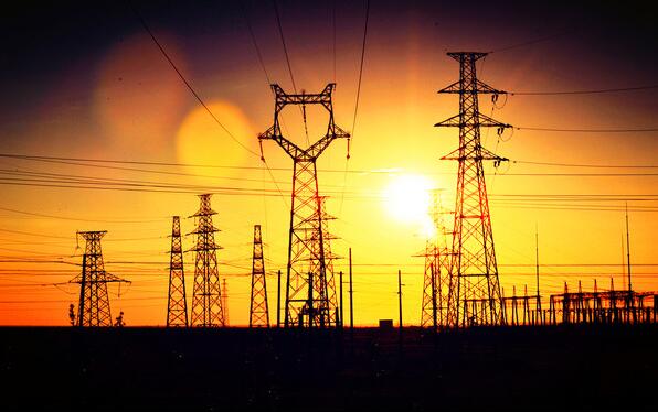 日前，國資委公布最新央企名錄（2017）。由于中國機械工業(yè)集團公司與中國恒天集團有限公司實施重組，此次公布的央企名錄中，企業(yè)數(shù)量下降到101戶。