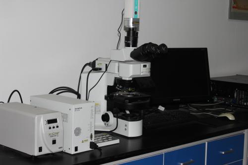 　　2018年1月2日下午，安徽省政府新聞辦召開新聞發(fā)布會，發(fā)布 《關于進一步推進大眾創(chuàng)業(yè)萬眾創(chuàng)新深入發(fā)展的實施意見》，從加快科技成果轉(zhuǎn)化、完善金融財稅政策、促進實體經(jīng)濟轉(zhuǎn)型升級、健全人才流動激勵機制、改革政府管理方式等方面提出多項政策舉措。  (圖片來自網(wǎng)絡，侵刪) 　　安徽省發(fā)改委黨組成員、總工程師笪藝武介紹，在加快科技成果轉(zhuǎn)化方面，《實施意見》提出強化知識產(chǎn)權(quán)創(chuàng)造、保護、運用；探索建立利用財政資金形成的科技成果限時轉(zhuǎn)化制度；引導眾創(chuàng)空間向?qū)I(yè)化、精細化方向升級，探索將創(chuàng)