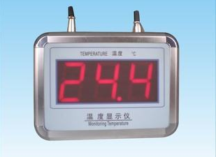 　　《JJF1664-2017溫度顯示儀校準(zhǔn)規(guī)范》由上海計量院在線通用所為主要起草單位立項完成編制，于2017年11月20日獲國家質(zhì)檢總局批準(zhǔn)，將于2018年2月20日正式實(shí)施。  (圖片來自網(wǎng)絡(luò)，侵刪) 　　溫度顯示儀是與熱電偶或熱電阻配合使用以測量溫度的儀表