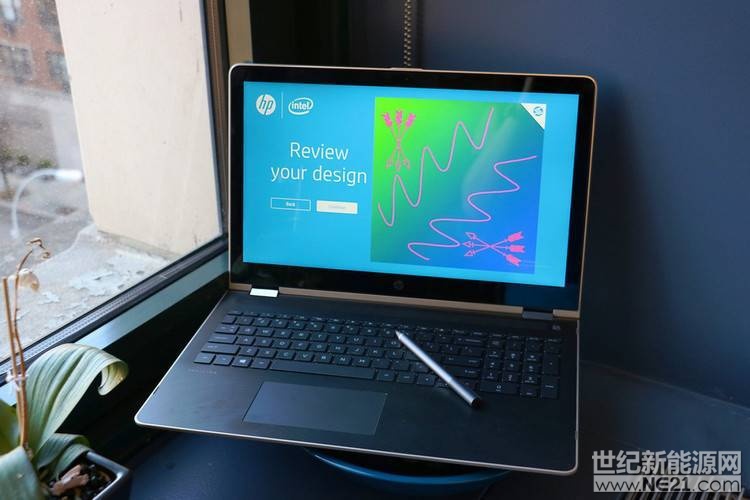 如果各位手上正使用惠普的筆電產(chǎn)品的話，請馬上檢查一下電池有沒有出現(xiàn)異常。因為他們在 2015 年 12 至 2017 年 12 月出貨的多個筆電型號，曾經(jīng)在過去兩年內(nèi)出現(xiàn) 8 宗鋰電池熔化或炭化的回報，其中三宗涉及 4,500 美元的財物損失，最嚴重的一宗更有造成了使用者手部的一級燒傷