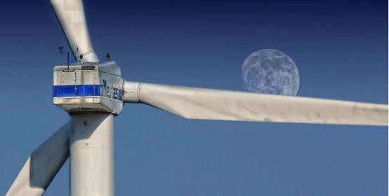 
            	2018年新年第一天，德國(guó)在能源轉(zhuǎn)型過(guò)程中跨越了象征性的里程碑，可再生能源首次短暫覆蓋了全部用電量。 去年全年，全球第四大經(jīng)濟(jì)體對(duì)可再生能源需求總量的貢獻(xiàn)率達(dá)到36．1％