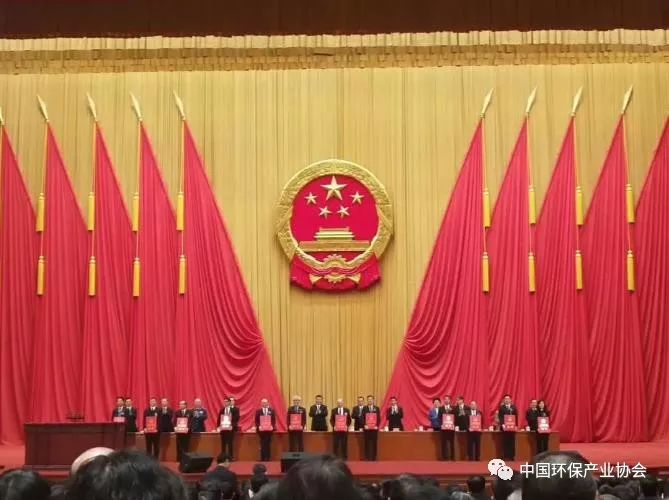 


	  國(guó)家科學(xué)技術(shù)獎(jiǎng)勵(lì)大會(huì)于2018年1月8日上午在人民大會(huì)堂開幕。經(jīng)過多級(jí)嚴(yán)格評(píng)審，2017年度國(guó)家科學(xué)技術(shù)獎(jiǎng)勵(lì)大會(huì)共評(píng)選出271個(gè)項(xiàng)目和9名科技專家