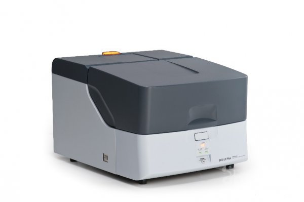 
            	　　從投資的角度看，發(fā)展即意味著成功。所以，大多儀器商都力求向市場投進(jìn)更多的新產(chǎn)品，重視產(chǎn)品的更新?lián)Q代，針對性滿足市場需求變化，提升產(chǎn)品的個(gè)性化服務(wù)和應(yīng)用性能，加快塑造產(chǎn)品競爭力，從而擴(kuò)大市場份額