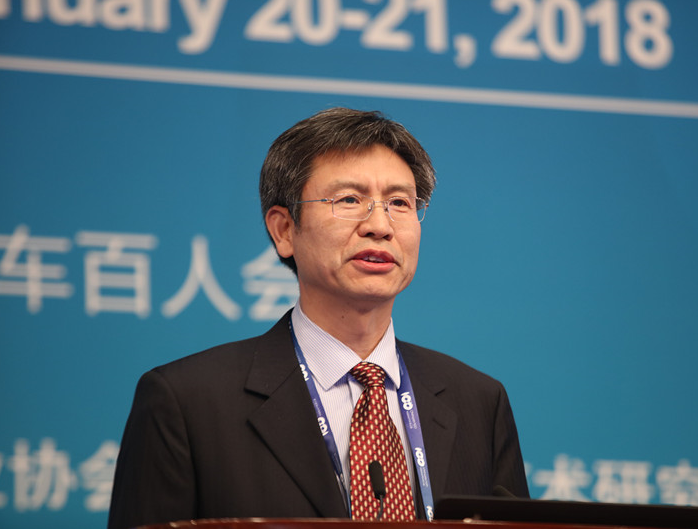 
	主持人好！陳理事長好！萬主席好！各位嘉賓，下午好！


	


	國家能源局副局長：劉寶華


	今天的大會是新能源汽車行業(yè)發(fā)展的一個盛會，我代表國家能源局對大會的召開表示熱烈的祝賀。通過今天的大會可以凝聚智慧，共享行業(yè)發(fā)展的經(jīng)驗，促進全產(chǎn)業(yè)鏈的協(xié)調(diào)發(fā)展，同志們攜手并進