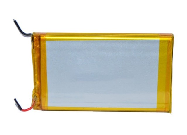 
	中國儲能網(wǎng)訊：日前，國內(nèi)鋰電池行業(yè)巨頭之一的國軒高科公開表示，其已經(jīng)成功研發(fā)出能量密度高達302Wh/Kg的三元811軟包電芯，計劃在2019年開始建設(shè)新產(chǎn)品生產(chǎn)線。





	


	鋰電池軟包電芯



	此前國軒高科承接了國家科技部的300Wh/Kg高能量密度電池專項課題，目前該項目進展順利，新技術(shù)也將在未來逐步實現(xiàn)商業(yè)化應(yīng)用