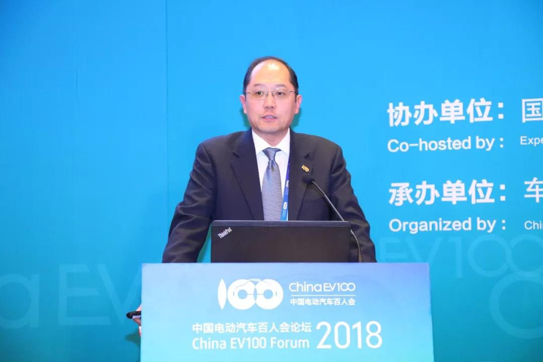 
	謝謝組委會(huì)邀請(qǐng)，給我一個(gè)機(jī)會(huì)跟大家一起來(lái)探討。今天我演講的題目、跟大家分享的 題目就是鋰電行業(yè)超高速發(fā)展在原材料方面的可持續(xù)性