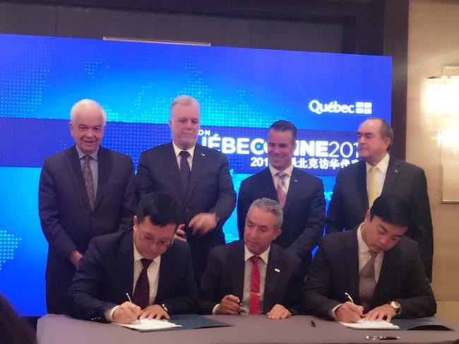 
	中國儲(chǔ)能網(wǎng)訊：2018年1月22日，長春勁能科技集團(tuán)（中國）與HQ（加拿大魁北克水電集團(tuán)，全球最大的發(fā)電公司之一）于北京在加拿大魁北克省總理及加拿大駐華大使的見證下，簽署中加全固態(tài)鋰電池技術(shù)合作協(xié)議。


	


	加拿大魁北克水電集團(tuán)擁有世界領(lǐng)先的全固態(tài)鋰電池專利技術(shù)， 并在純電動(dòng)汽車領(lǐng)域成功大規(guī)模產(chǎn)業(yè)化應(yīng)用；該電池具有安全性高、使用溫度寬、能量密度大等優(yōu)點(diǎn)被國際公認(rèn)為是下一代鋰離子電池發(fā)展的方向；美國、加拿大、日本、韓國、我國都競相在開發(fā)全固態(tài)鋰電池，其中加拿大在該領(lǐng)域最先實(shí)現(xiàn)產(chǎn)業(yè)化！




	