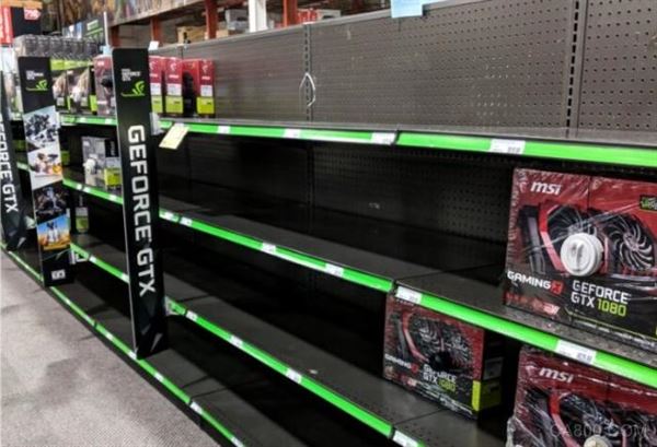 
                    
	 


	【騰訊科技編者按】 據(jù)國外媒體報道稱，由于近期數(shù)字貨幣價格大漲導(dǎo)致大量全球各地涌現(xiàn)出大量“礦工”，由此而來的則是全球GPU供應(yīng)出現(xiàn)了前所未有的短缺情況。對此，全球領(lǐng)先的GPU制造廠商英偉達開始要求零售商實施限購政策，以盡可能避免GPU出現(xiàn)價格劇烈波動以及供不應(yīng)求的局面