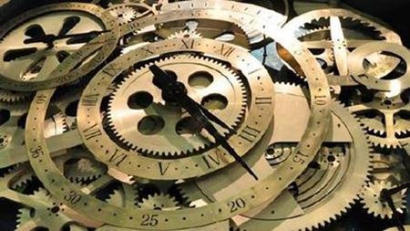 
            	1992年，鄧公南巡講話，開啟了國內(nèi)改革的新一輪熱潮，這是自1978年后改革開放的又一輪高潮，北分、上分等國有企業(yè)也開啟了與外企的合作發(fā)展模式，為我國儀器行業(yè)的發(fā)展奠定了良好的基礎(chǔ)。改革開放，以中國特有的人口及資源優(yōu)勢對(duì)接上了全球化的巨大紅利