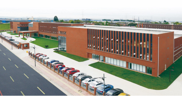 
	中國儲能網(wǎng)訊：成都特隆美儲能技術(shù)有限公司（以下簡稱“特隆美”）是國內(nèi)專業(yè)的儲能系統(tǒng)供應(yīng)商，專注于為客戶提供智慧能源整體解決方案，通過完善的產(chǎn)品體系、優(yōu)質(zhì)的市場服務(wù)和實力雄厚的融資平臺，靈活滿足不同客戶的需求。



	經(jīng)中國國際儲能大會組委會確認，特隆美決定聯(lián)合主辦2018“第八屆中國國際儲能大會”，此次大會將于2018年5月19—21日在深圳召開