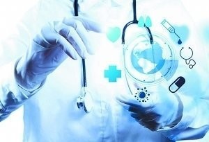 
            	影響因素分析一、有利因素（一）政策支持我國(guó)的政策全方位支持精準(zhǔn)醫(yī)療行業(yè)的發(fā)展。上游：我國(guó)大力支持國(guó)產(chǎn)測(cè)序設(shè)備及試劑的研發(fā)、應(yīng)用，鼓勵(lì)從產(chǎn)業(yè)鏈上游的技術(shù)突破來(lái)帶動(dòng)產(chǎn)業(yè)發(fā)展；中游：NIPT試點(diǎn)放開反映出監(jiān)管層對(duì)測(cè)序服務(wù)的支持態(tài)度，條件成熟后有望逐步放送管制到腫瘤、遺傳病等診療業(yè)務(wù)；下游：國(guó)家基因庫(kù)開業(yè)運(yùn)營(yíng)，未來(lái)基因大數(shù)據(jù)將成為我國(guó)精準(zhǔn)醫(yī)療行業(yè)的核心競(jìng)爭(zhēng)要素