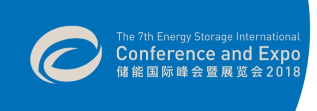 
南方區(qū)域首次將并網(wǎng)儲能電站寫入“兩個細則”，一是在身份上給予了儲能電站與傳統(tǒng)電廠同等的身份地位，再次明確給予調(diào)度下的儲能電站補償支持，鞏固了儲能電站在電力系統(tǒng)發(fā)電側(cè)的主體地位，輔助服務(wù)補償標準的提升也為各應(yīng)用領(lǐng)域儲能技術(shù)提升應(yīng)用價值提供了保障;二是激勵與約束同時存在，并網(wǎng)直調(diào)儲能電站在兩個細則下提供輔助服務(wù)，并接受調(diào)度補償，但同樣受到考核約束;三是參與方式多種多樣，儲能電站可獨立參與輔助服務(wù)市場，聯(lián)合火電廠、可再生能源和與用戶配套參與輔助服務(wù)市場，市場化獲益水平還取決于五地區(qū)輔助