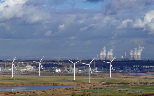 
            	根據(jù)英國(guó)石油公司發(fā)布的2018年能源展望報(bào)告，到2040年可再生能源將增長(zhǎng)5倍。到2040年全球可再生能源預(yù)計(jì)增長(zhǎng)5倍英國(guó)石油表示，預(yù)計(jì)到2040年能源構(gòu)成將變得更為多樣化