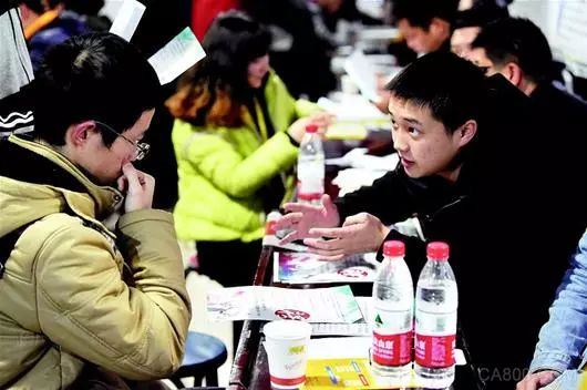 
                    
	  2月23日，大年初八。武漢起點(diǎn)人力、納杰人才、騰飛人才等均迎來開年首場招聘會